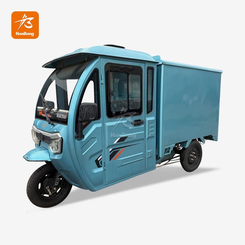 Giao hàng nhanh bằng xe ba bánh điện chở hàng